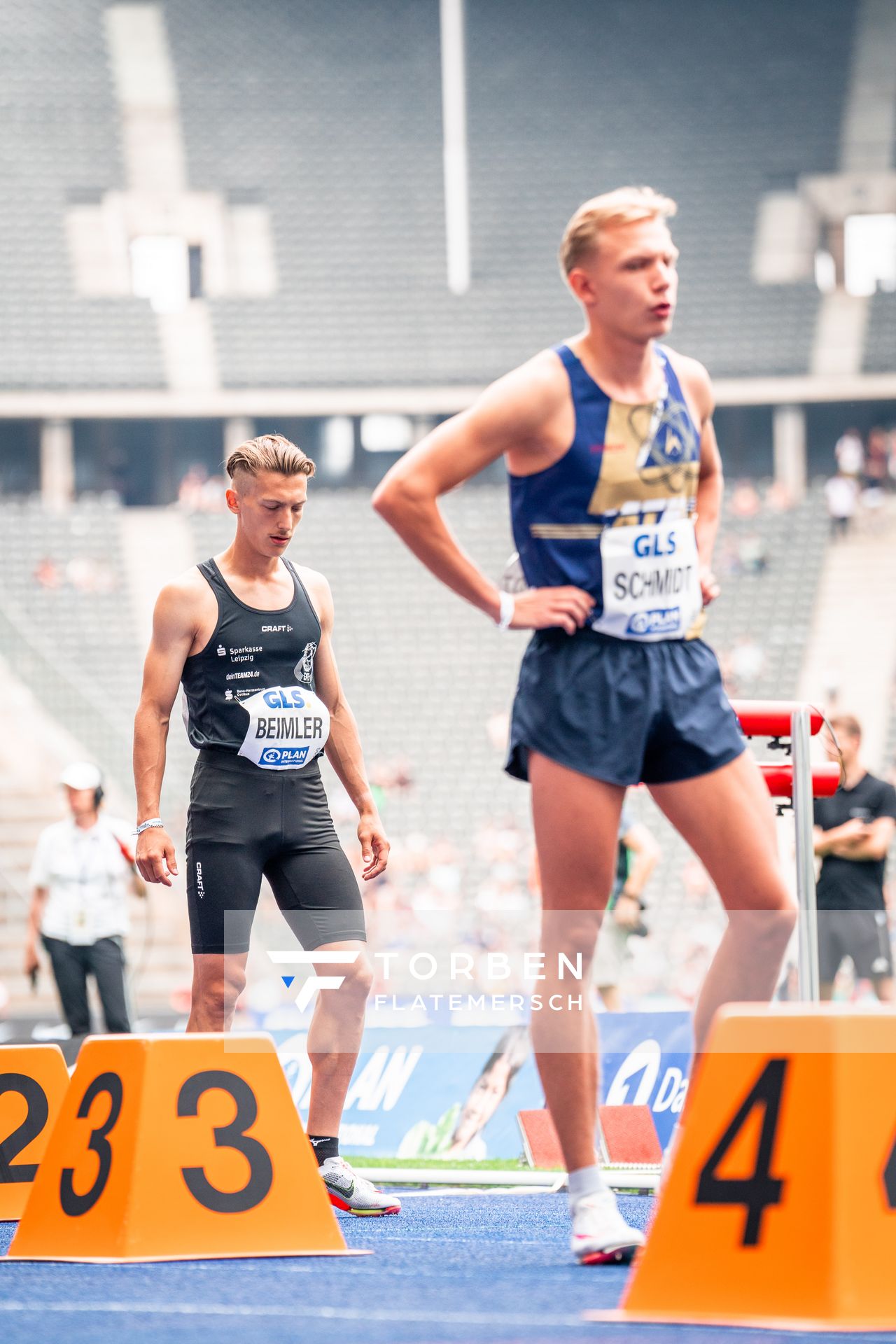 Artur Beimler (SC DHfK Leipzig e.V.) beim 800m Start waehrend der deutschen Leichtathletik-Meisterschaften im Olympiastadion am 25.06.2022 in Berlin